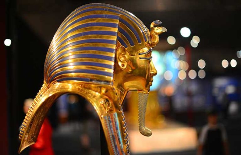 king tut mummy