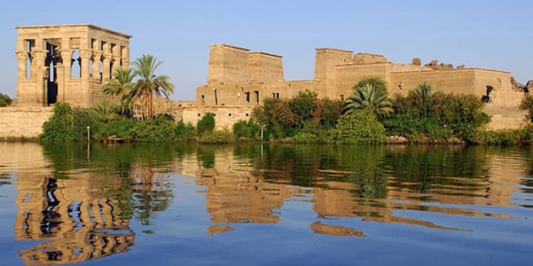 lake nasser water