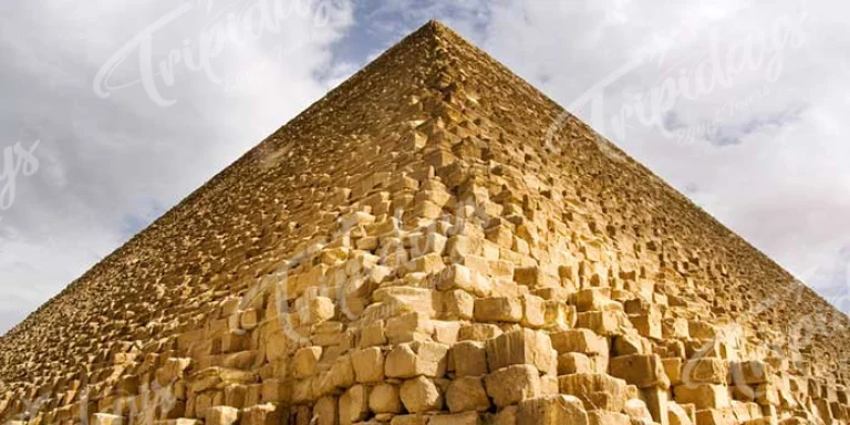 pyramid khufu