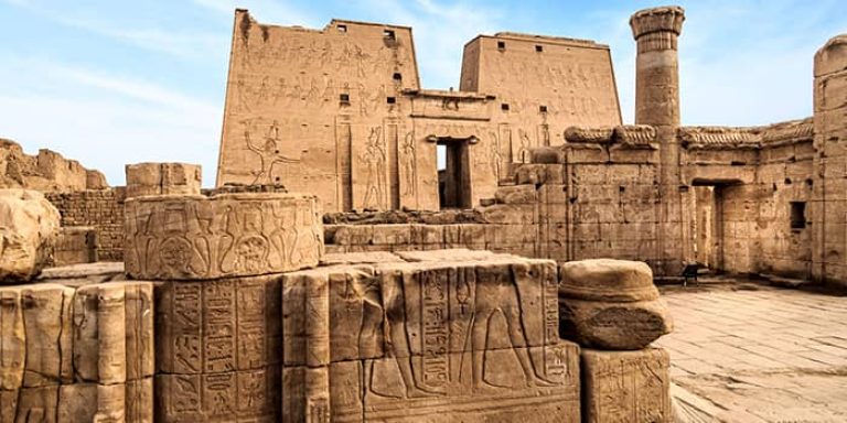 temple of edfu