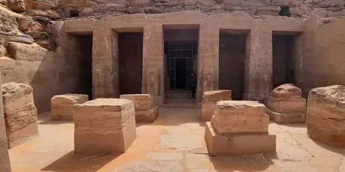 Temples Nearby Beit El Wali.jpg