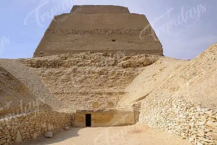 The Meidum Pyramid Facts