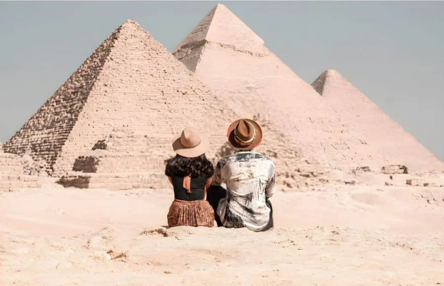 Honeymoon-Egypt-Tour-to-Great-Pyramids-Tripidays-Egypt-Tours
