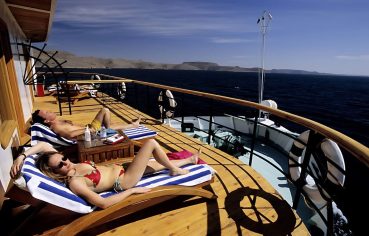 Luxury Lake Nasser Nile Cruise From Aswan to Abu Simbel