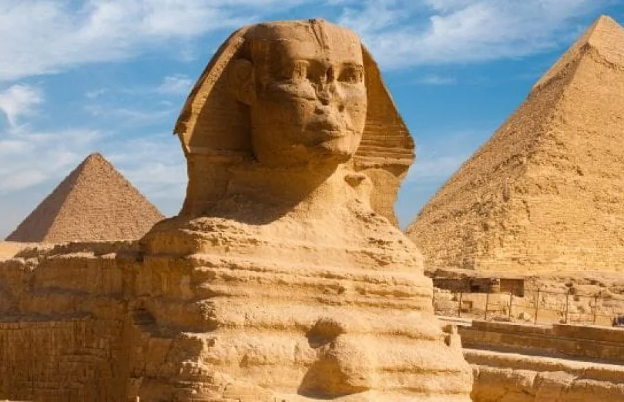 Pyramids-of-Giza-Sphinx-Itinerary-5-Days-Cairo-Aleandria-Tripidays-Egypt-Tours
