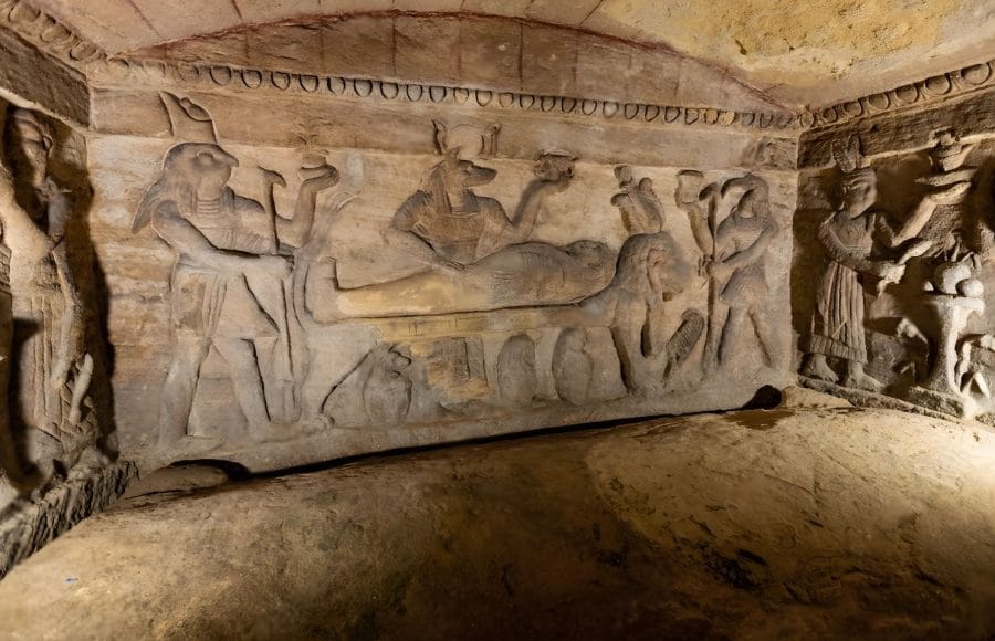 facts-about-the-catacombs-of-kom-el-shoqafa-Tripidays-Egypt-Tours