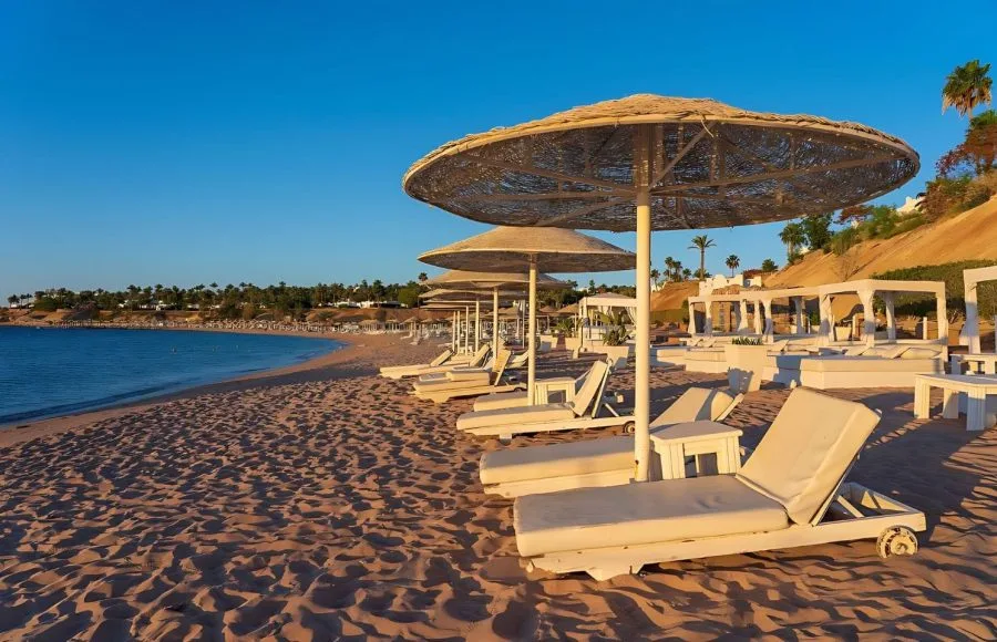 Hurghada-Sand-Beach-Tripidays-Egypt-Tours-updraft-pre-smush-original