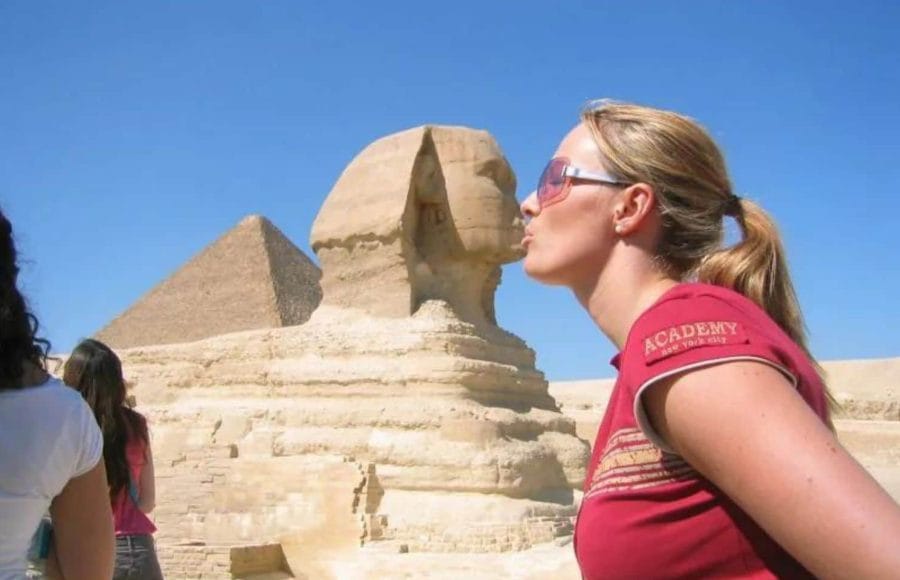 Sphinx-Giza-Girl-Kiss-Redshirt-Sunglasses-photo-Tripidays-Egypt-Tours