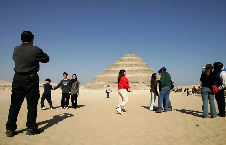 Tourists-in-front-of-the-Saqqara-Step-Pyramid-of-Djoser-Tripidays-Egypt-Tours