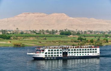 8 Day Luxury Nile Cruise & Cairo Tour Package