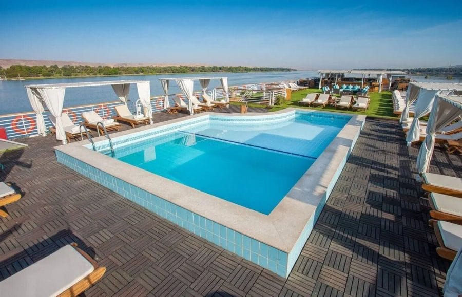 the sundeck and pool of the MS Acamar Nile Cruise ship.