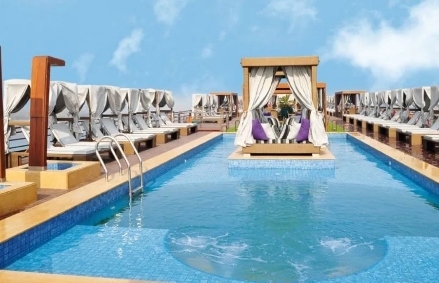 The swimming pool on the Esplanade Nile Cruise.