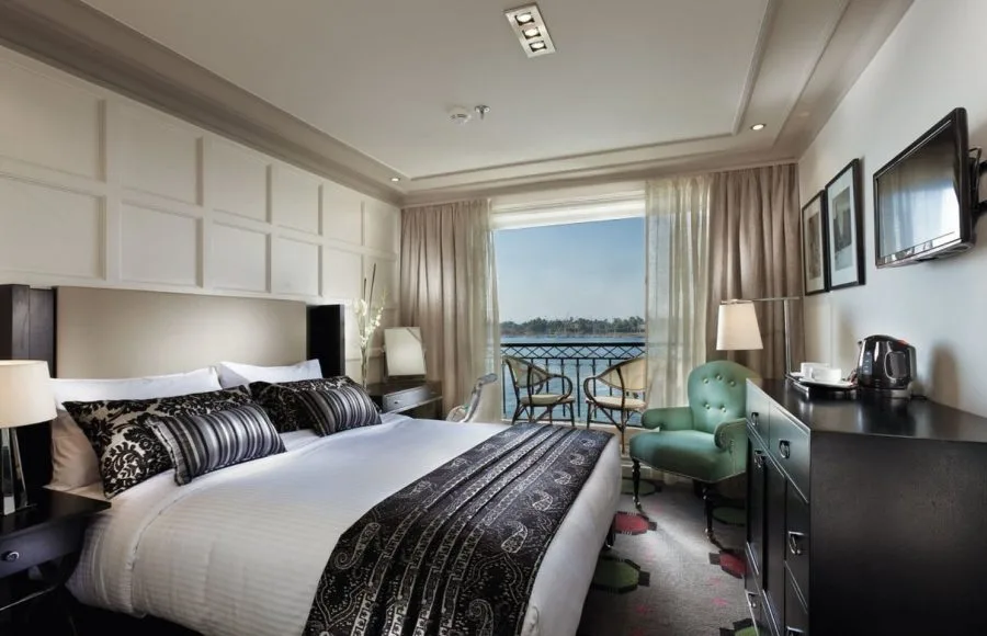 A luxurious suite on the MS Mayfair Nile Cruise.