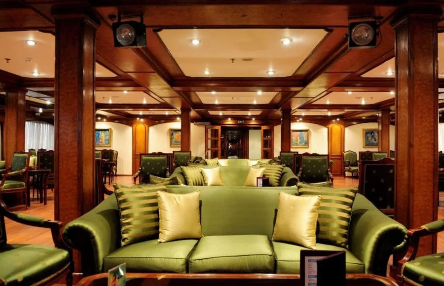 MS-Queen-of-Hansa-Nile-Cruise-Lounge-Photo