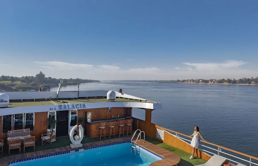 MS-Salacia-Nile-Cruise-Swimming-Pool-Photo