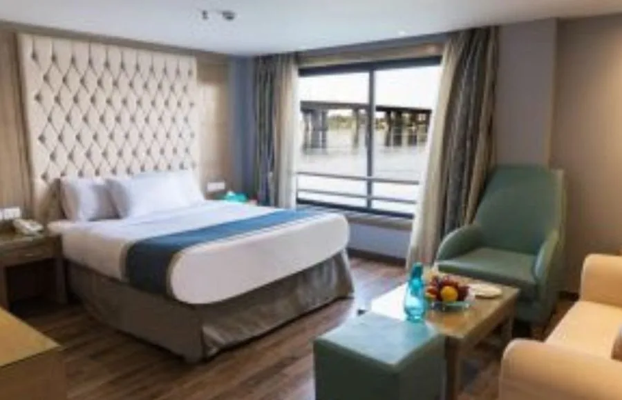 The spacious Junior Suite on the MS Semiramis I Nile Cruise.