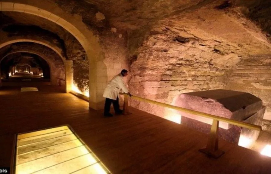 Serapeum-of-Saqqara-Giza -Tripidays-Egypt-Tour