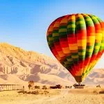 Air-Balloons-Landing-On-The-Plane-At-Valley-Of-The-Kings