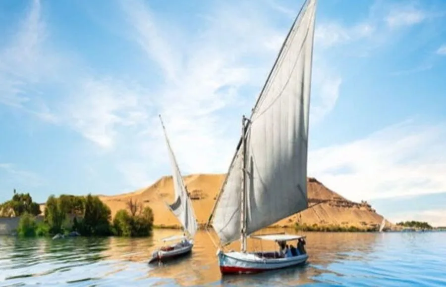 Felucca-Ride-on-The-Nile-In-Luxor