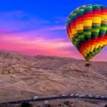 Hot-Air-Balloon-Flying-Over-Luxor