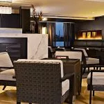 The sophisticated Lounge Bar on The Oberoi Zahra.