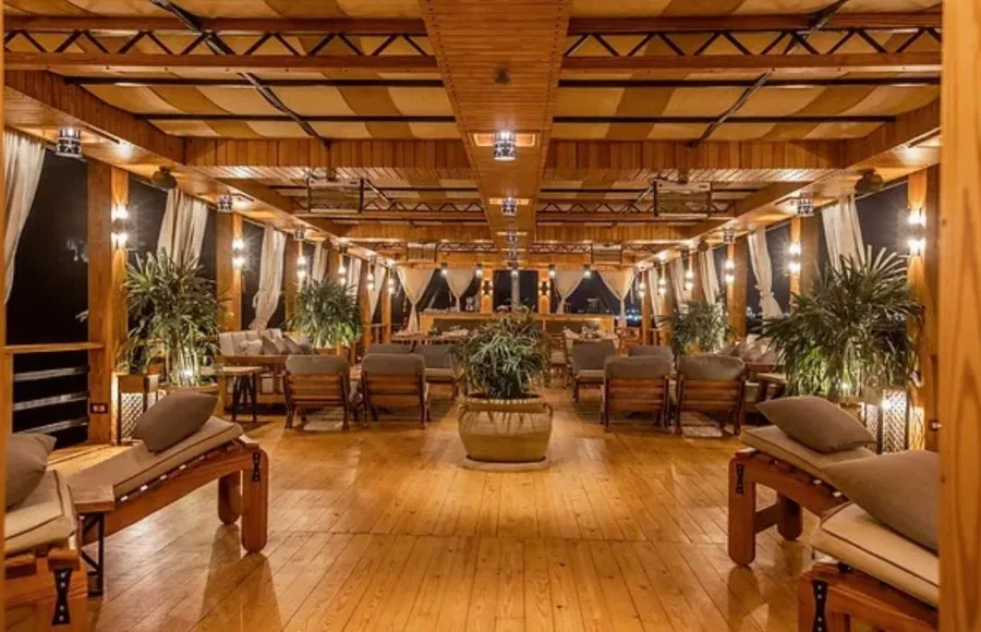Nebyt-Dahabiya-Nile-Cruise-Sun-Deck-At-Night