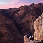 Pilgrims-watch-the-sunrise-from-the-top-of-Mount-Sinai