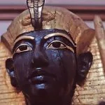 Statue-Of-Tutankhamun-Grand-Egyptian-Museum