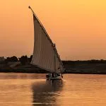 Sunset-on-the-Nile-with-felucca-in-Luxor