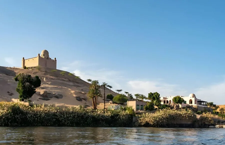 Aga-Khan-Temple-On-River-Nile