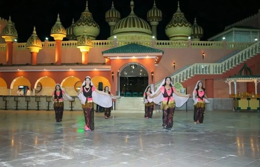 Alf-Leila-Wa-Leila-Belly-Dance-Show