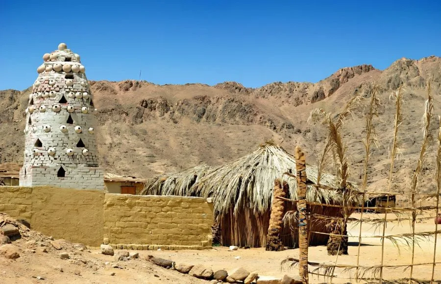Bedouin-Village-In-Desert-Near-Hurghada