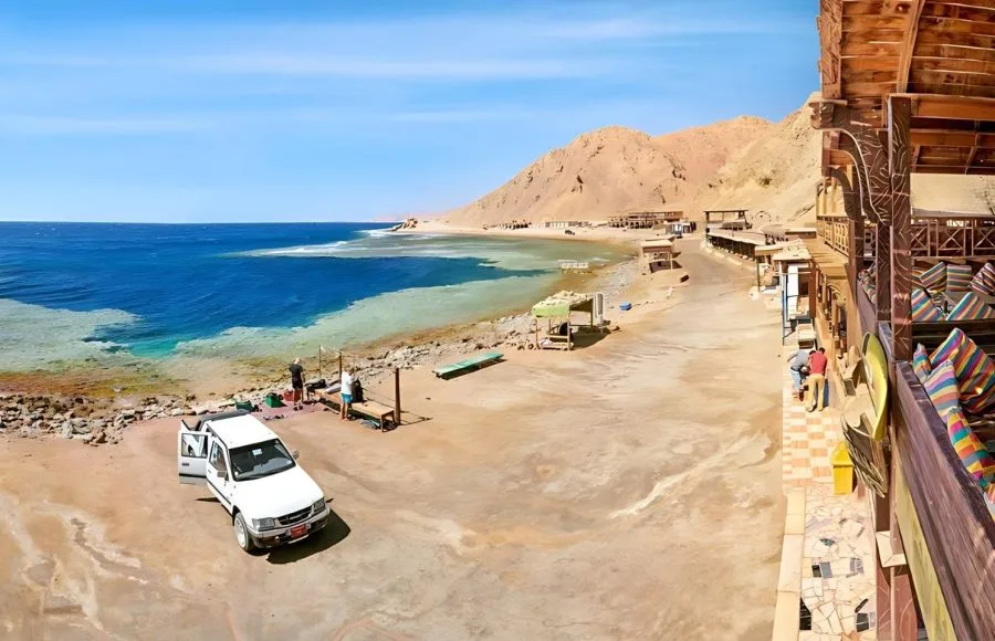 Blue-Hole-Dahab-Red-Sea-Egypt