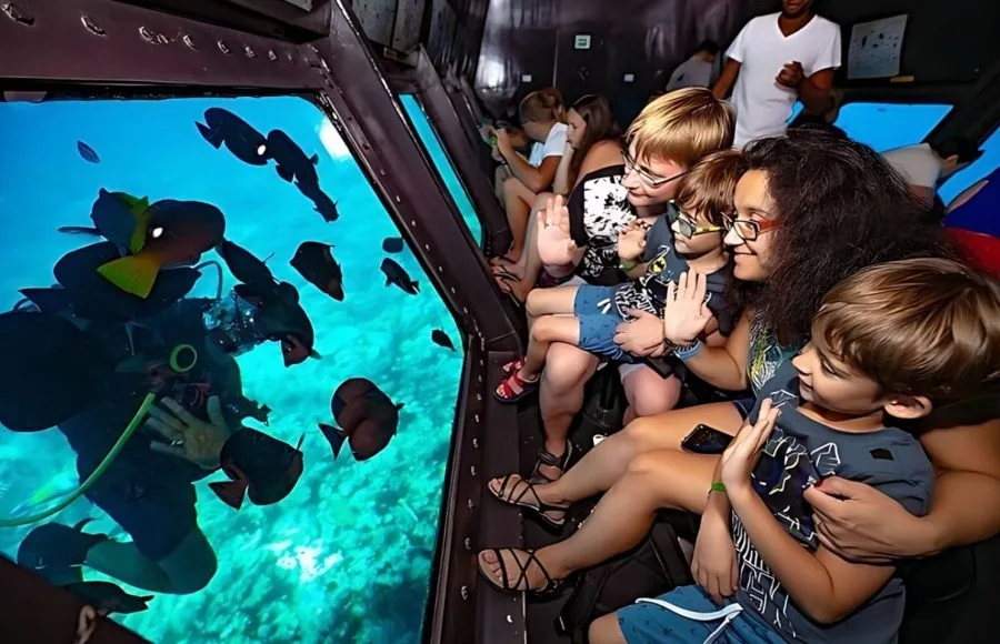 Family-Semi-Submarine-trip-Sharm el Sheikh