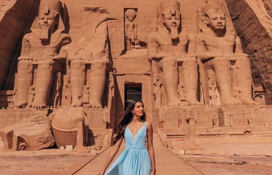 Female-Traveler-Abu-Simbel-Aswan