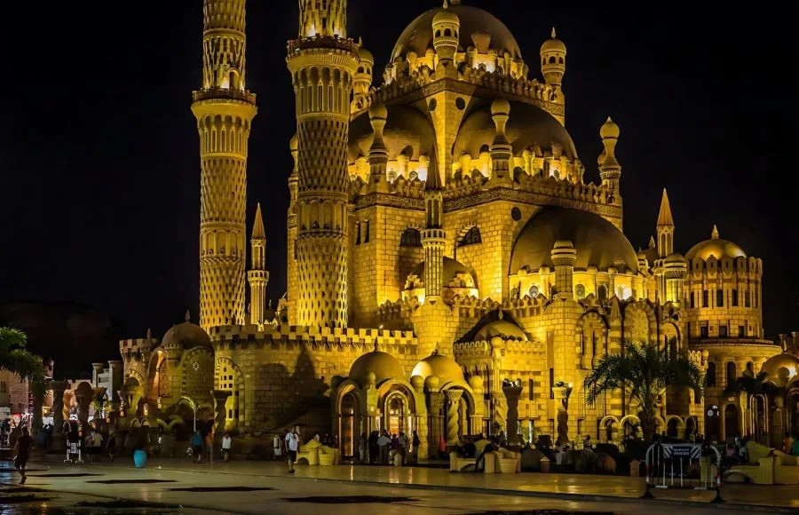 People-Walk-In-Front-Of-The-Al-Sahaba-Mosque-At-Night-Sharm-El-Sheikh