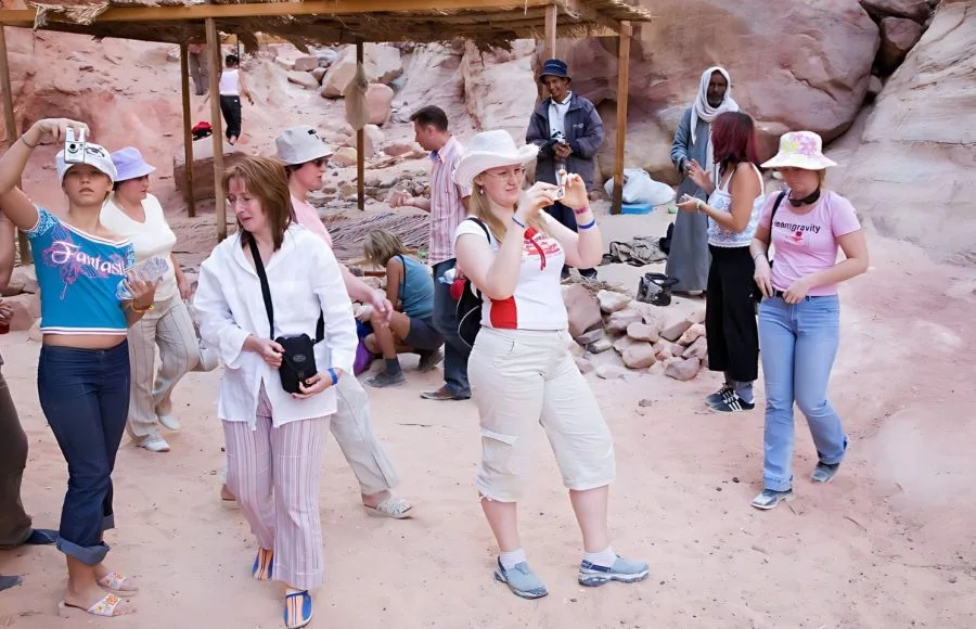 Polish-tourist-group-Coloured-Canyon-Sinai-Egypt