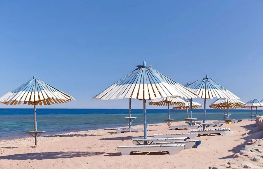 Sun-Loungers-Dahab-Egypt