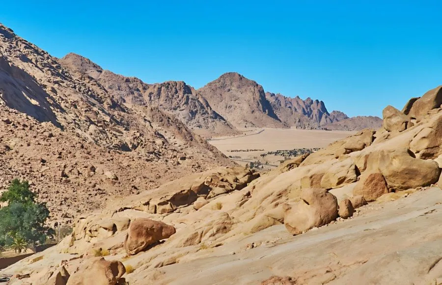 The-Rocky-Landscape-Of-St-Catherine-Town