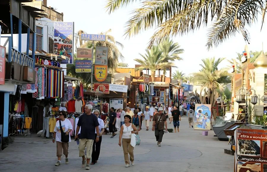 Tourists-In-Dahab-In-Egypt