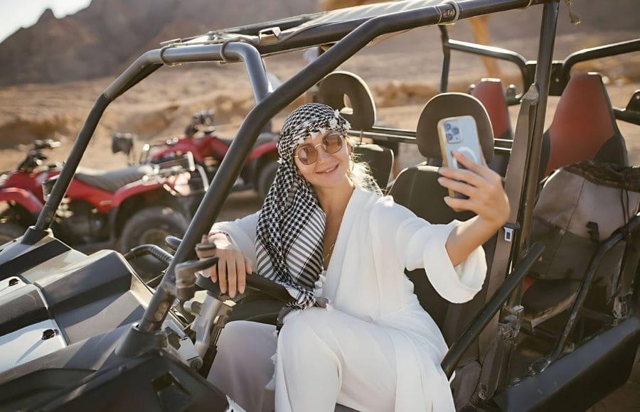 Woman-Tourist-On-Safari-With-Desert