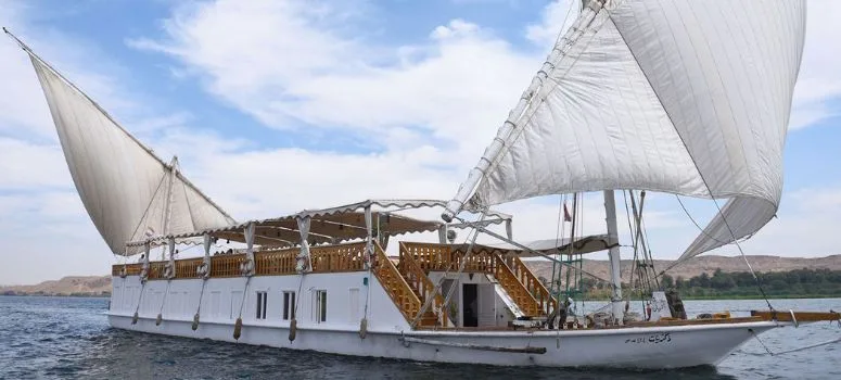 Itinerary Day 4: Monday – Disembarkation in Esna