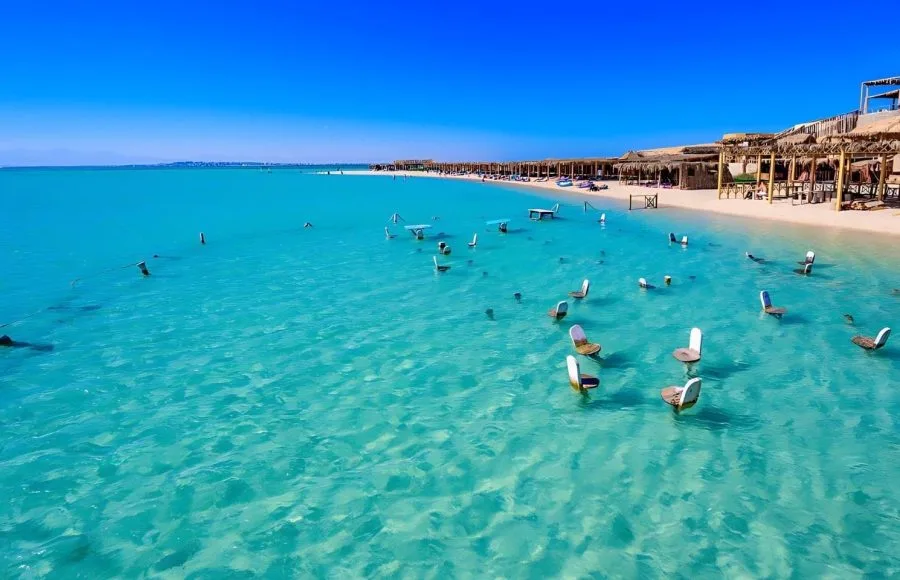 paradise-coastline-of-Giftun-island-Mahmya-Hurghada