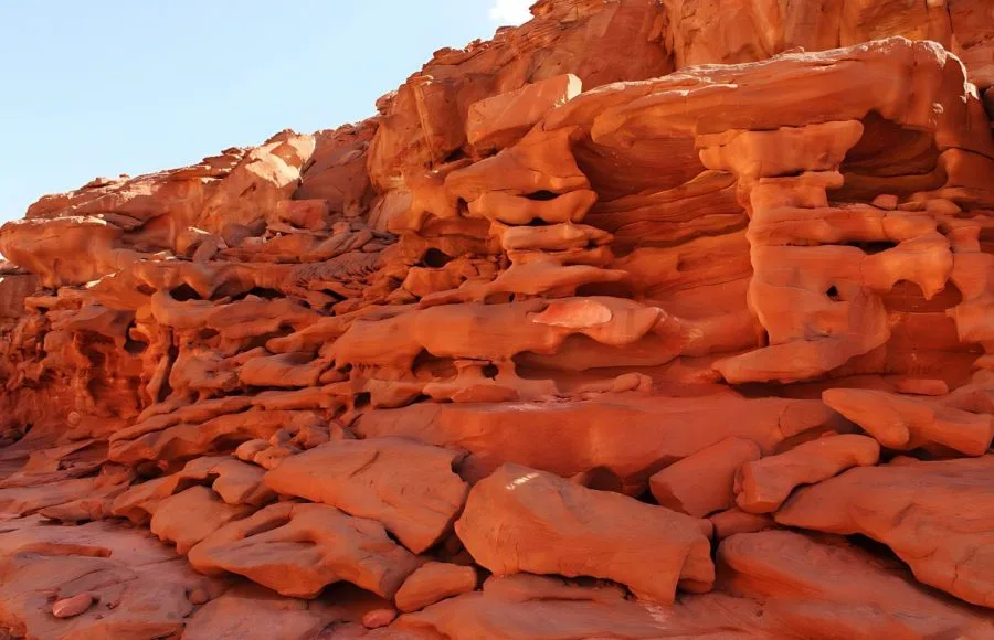 the-rocks-of-the-Coloured-Canyon-Sinai-Egypt