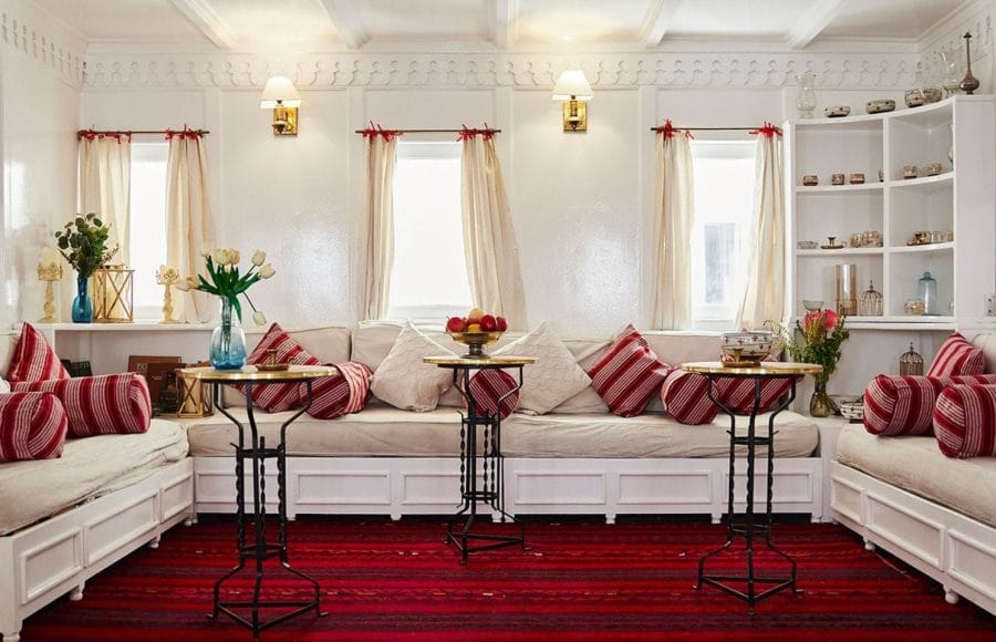 Lazuli-Gordon-Pacha-Dahabiya-Nile-Cruise-Lounge Photo