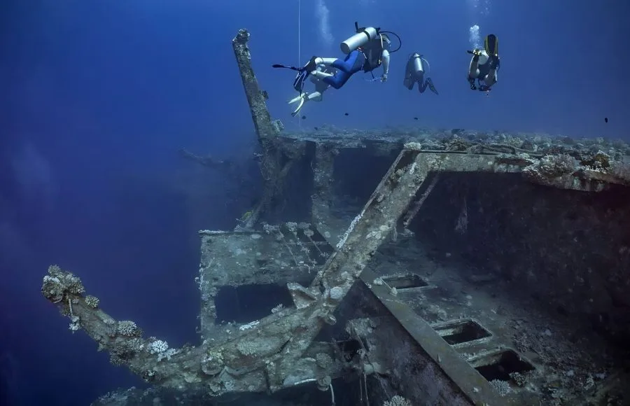 The-Wreck-Of-The-Salem-Express-Lying-Down-Deep-Near-Safaga