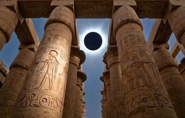 5 Day Short Egypt Solar Eclipse Tour: Luxor Totality & Ancient Wonders