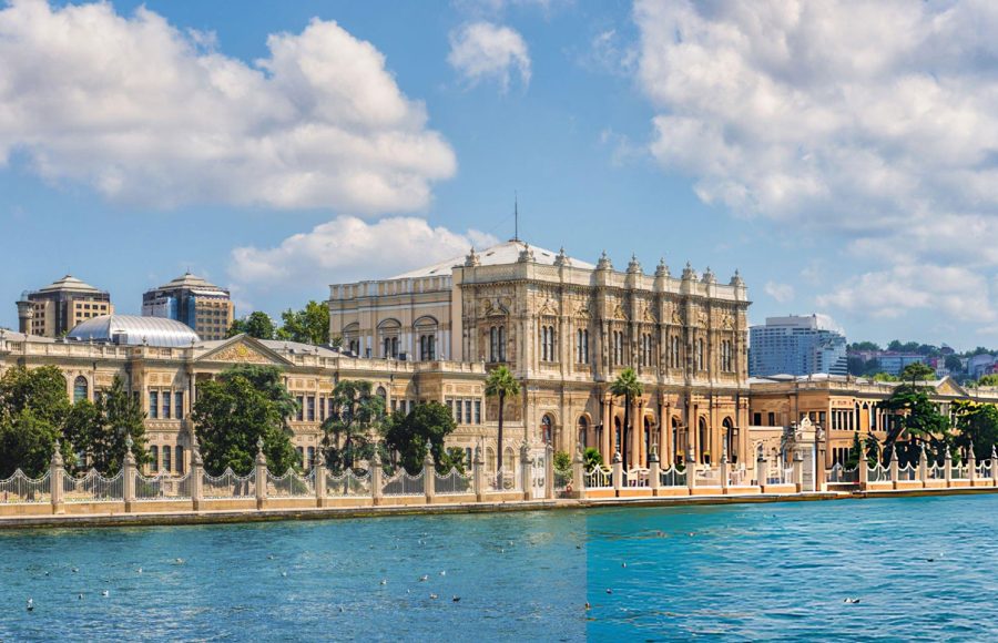 Dolmabahce-Palace-side-view