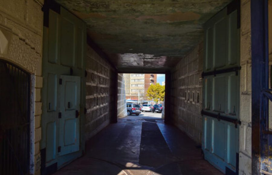 Entrance-Tunnel-at-the-Old-Fort,-Constitution-Hill