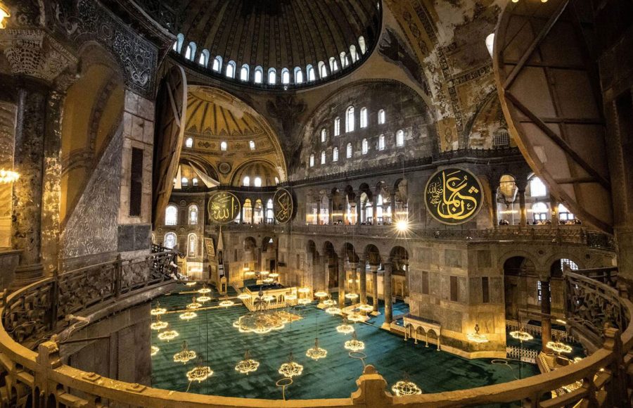 Hagia-Sophia-interior